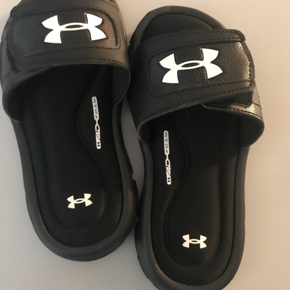 Boys size 12 UA slides